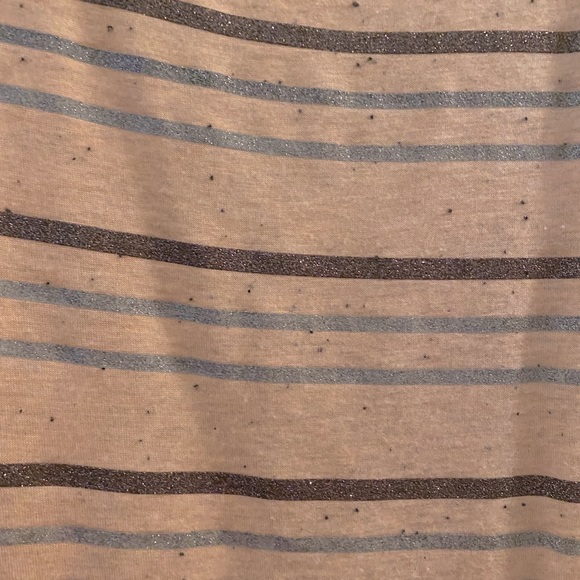 NBW. APT. 9 Peach background w/bronze&silver stripes. Jersey material. Size:XL - Picture 2 of 3